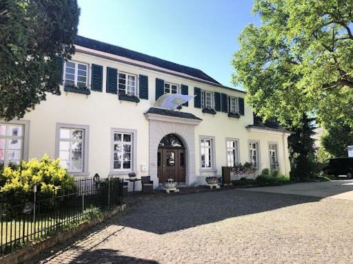 Karolingerhof - Mosel Hotel Kröv Kültér fotó