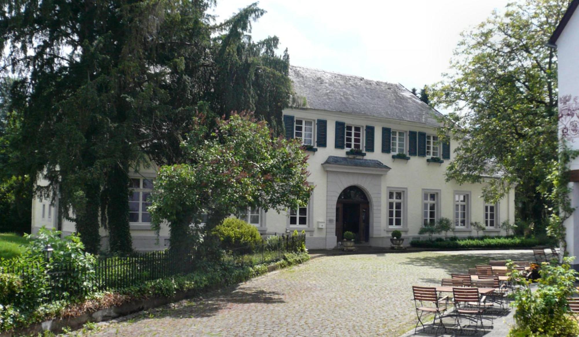 Karolingerhof - Mosel Hotel Kröv Kültér fotó
