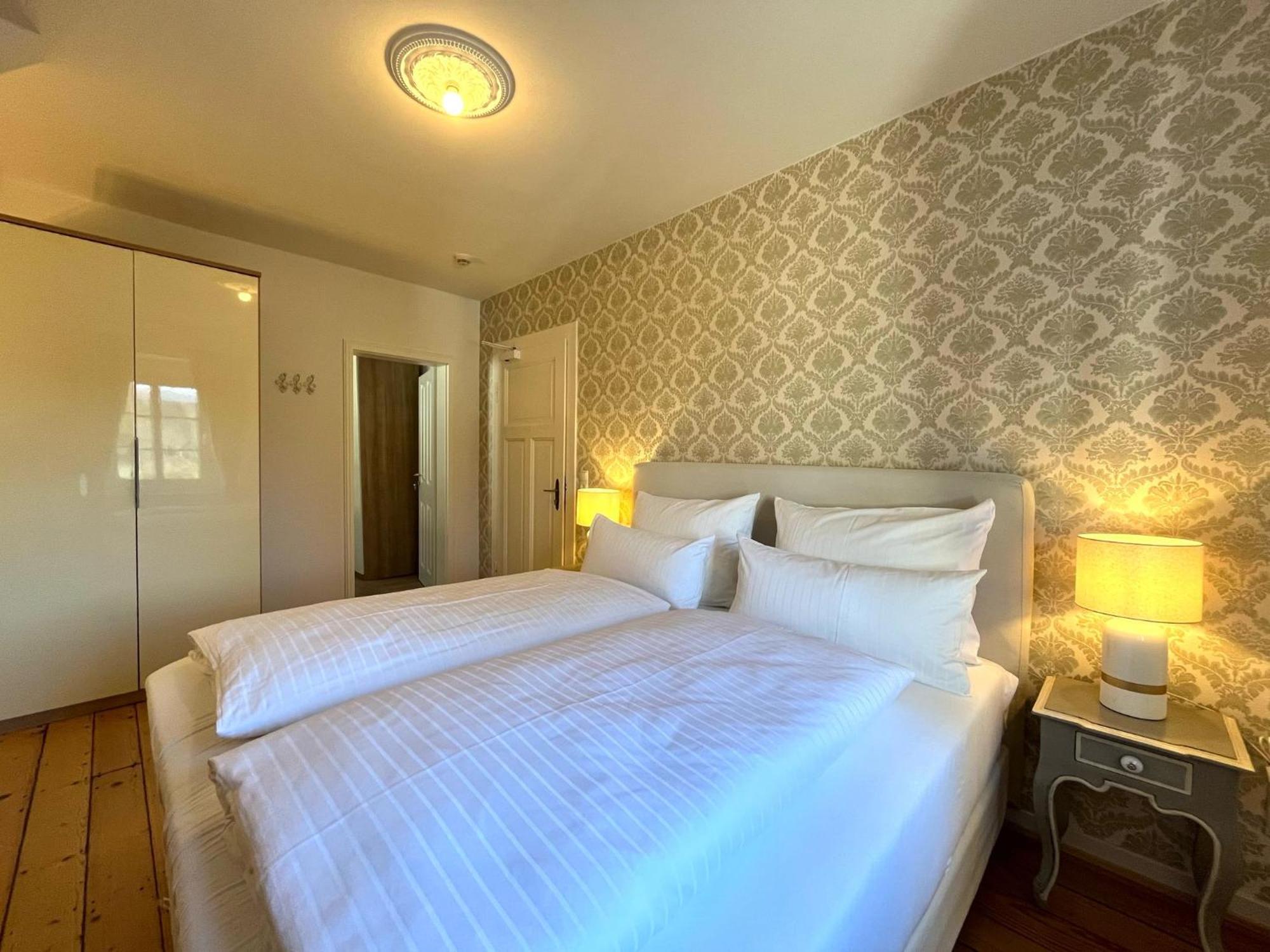 Karolingerhof - Mosel Hotel Kröv Kültér fotó