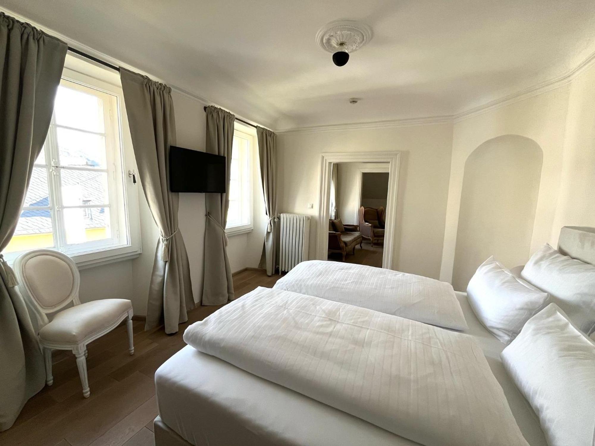Karolingerhof - Mosel Hotel Kröv Kültér fotó