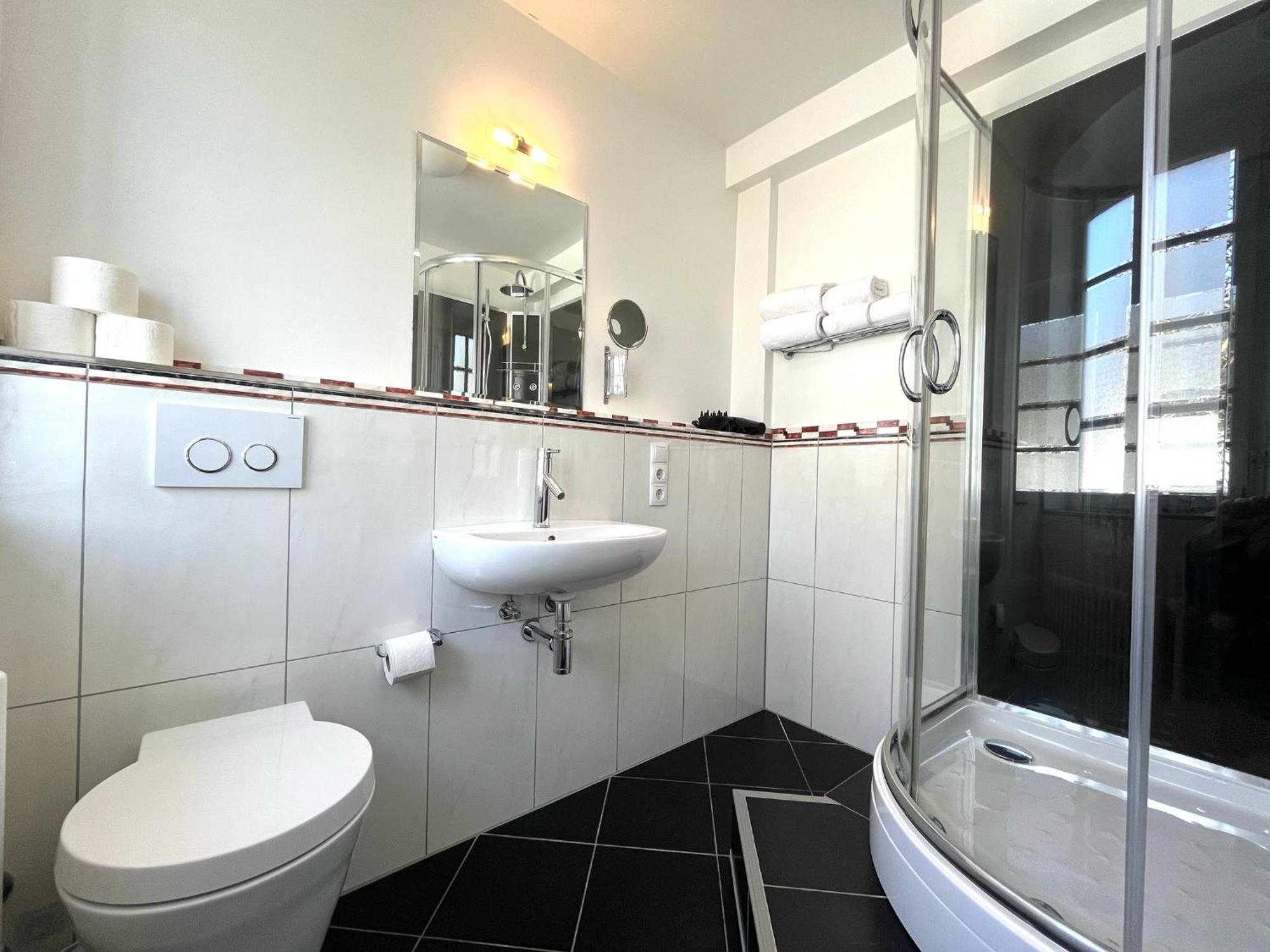 Karolingerhof - Mosel Hotel Kröv Kültér fotó
